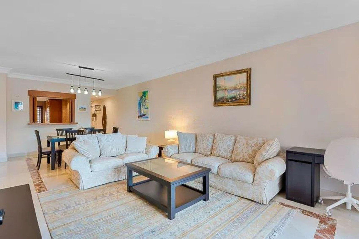 2 Bed Apartment for sale in San Pedro De Alcántara Costa Del Sol, Málaga, Spain