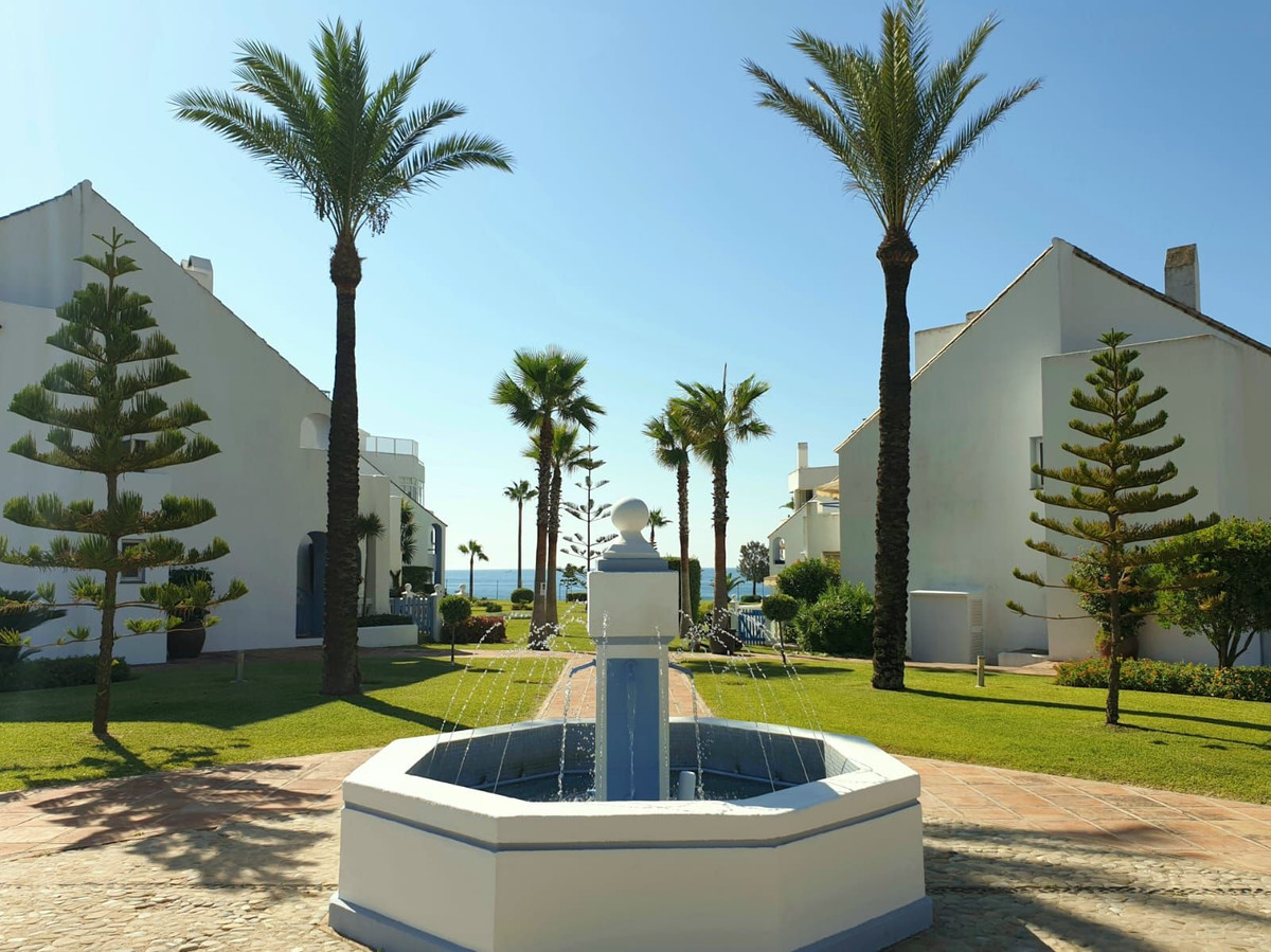 2 Bed Townhouse for sale in Casares Playa Costa Del Sol, Málaga, Spain