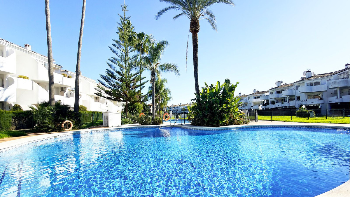 2 Bed Apartment for sale in Mijas Golf Costa Del Sol, Málaga, Spain
