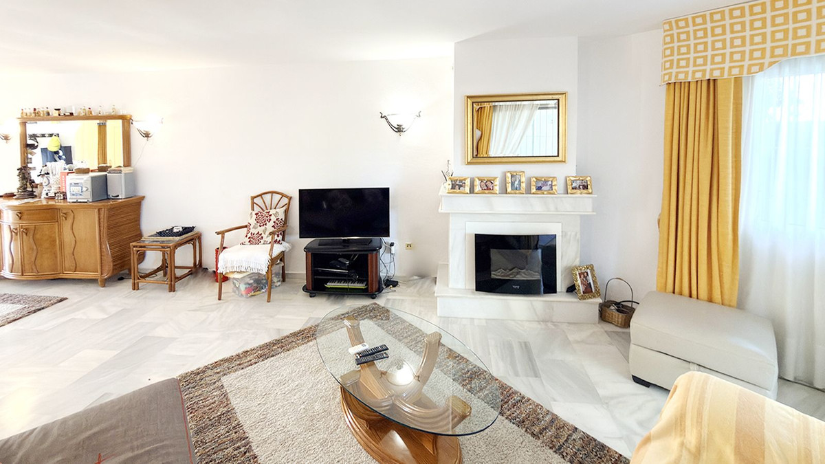 2 Bed Apartment for sale in Mijas Golf Costa Del Sol, Málaga, Spain
