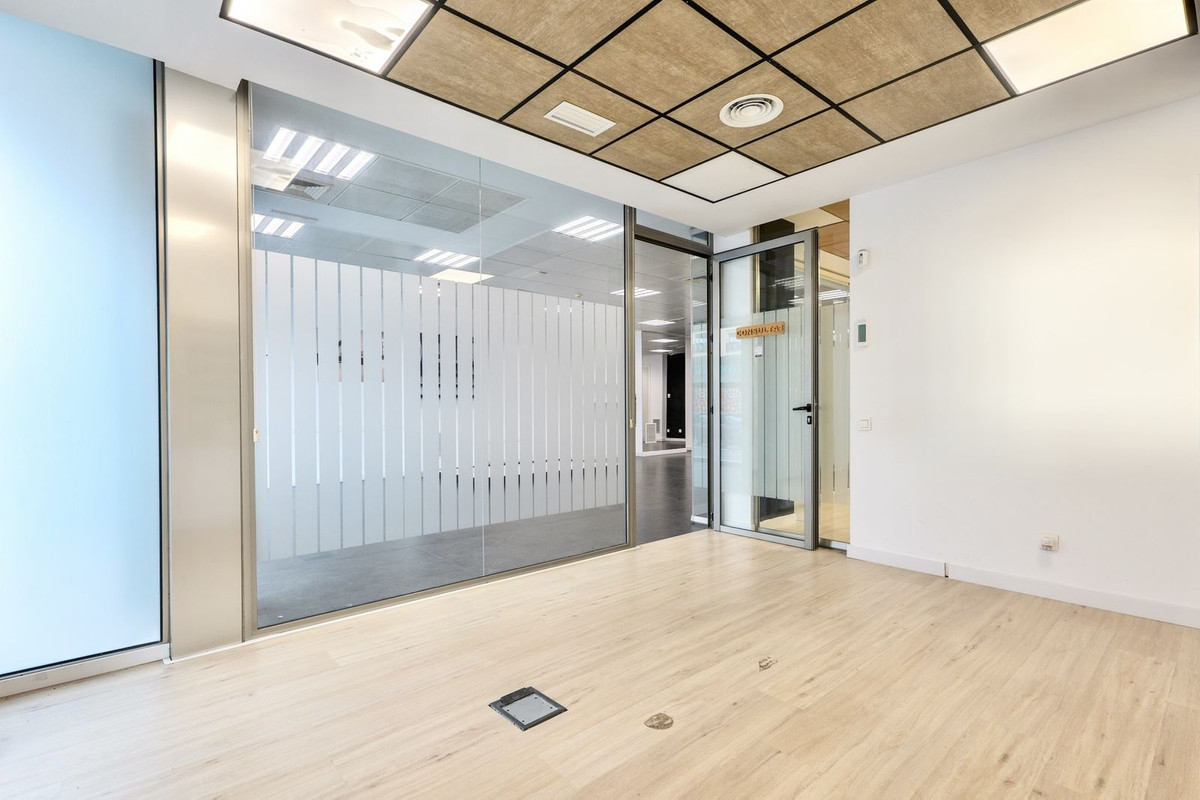 4 Bed Commercial unit for sale in Mijas Costa Costa Del Sol, Málaga, Spain
