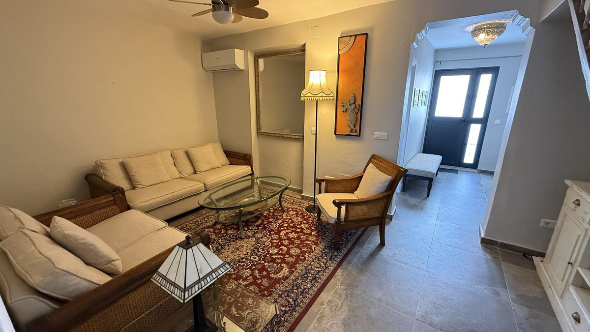 3 Bed Townhouse for sale in Alhaurín El Grande Costa Del Sol, Málaga, Spain