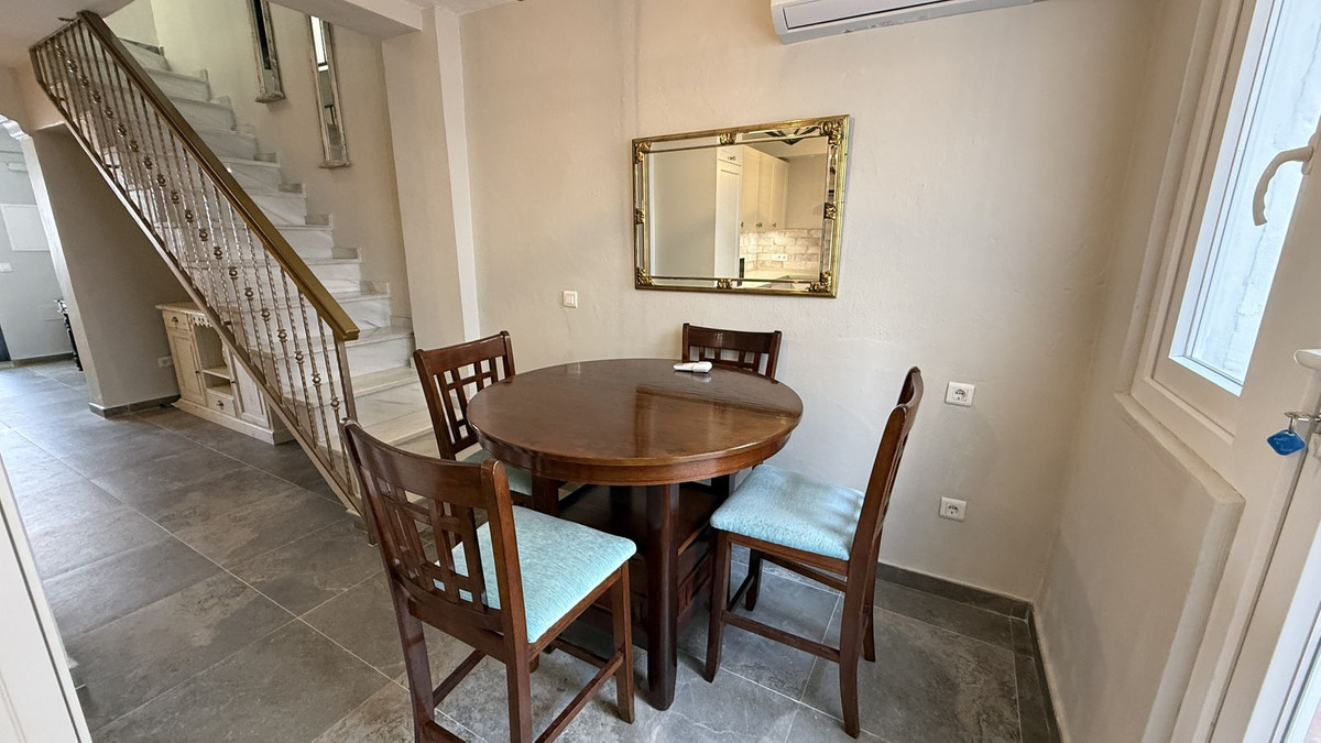 3 Bed Townhouse for sale in Alhaurín El Grande Costa Del Sol, Málaga, Spain