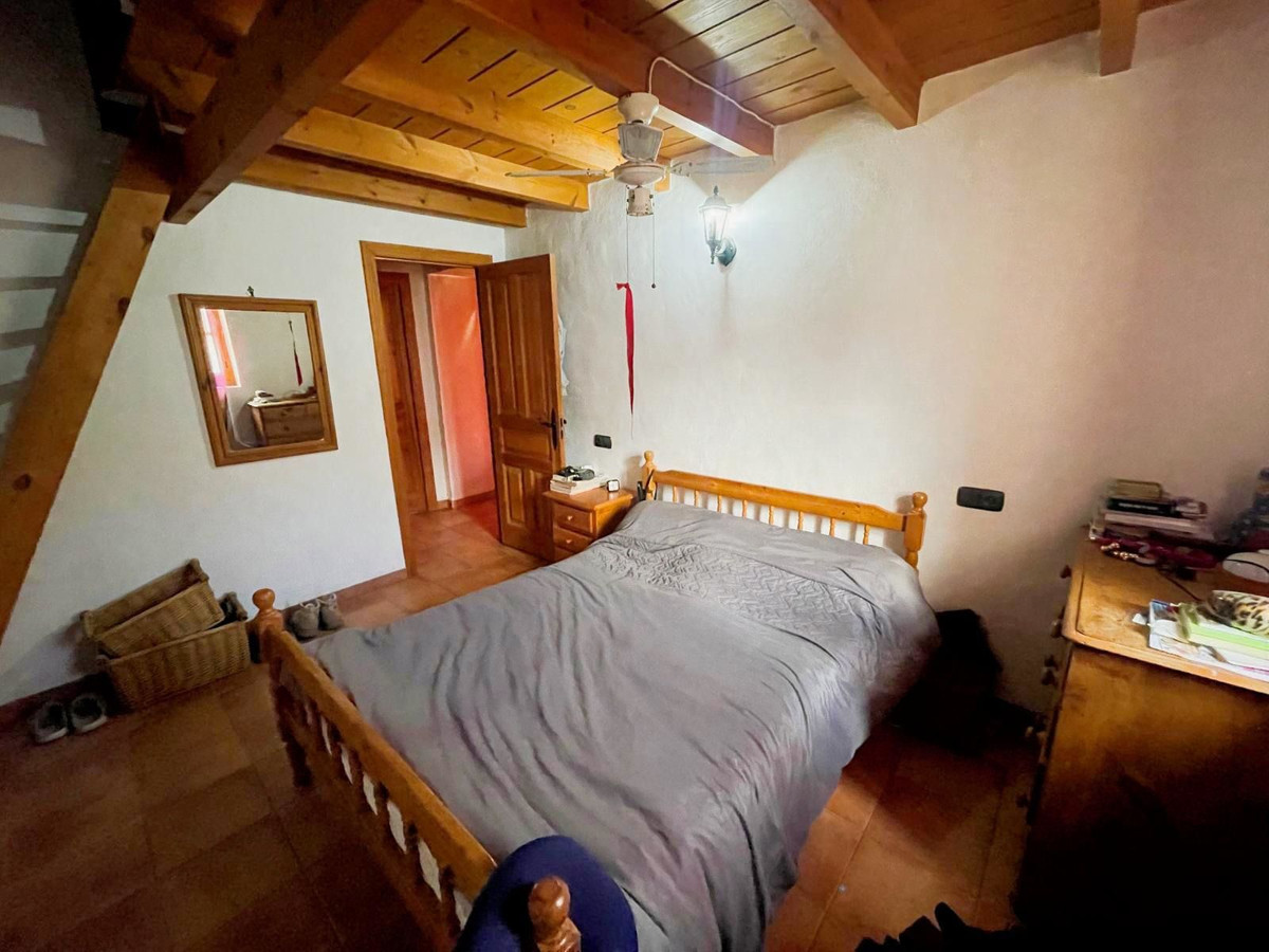 Se vende Finca - Cortijo de 6 dormitorios en Costa Del Sol, Málaga, España