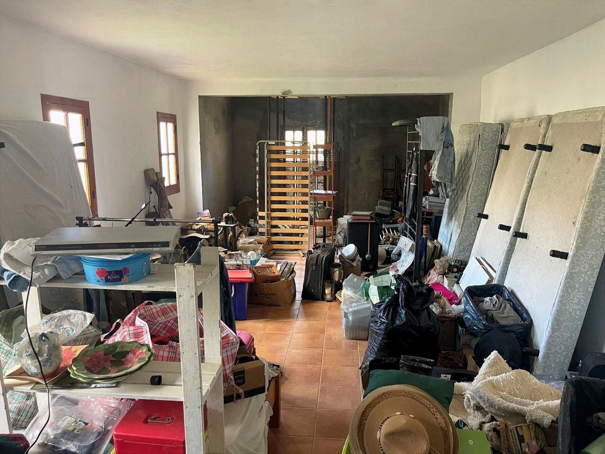 Se vende Finca - Cortijo de 6 dormitorios en Costa Del Sol, Málaga, España