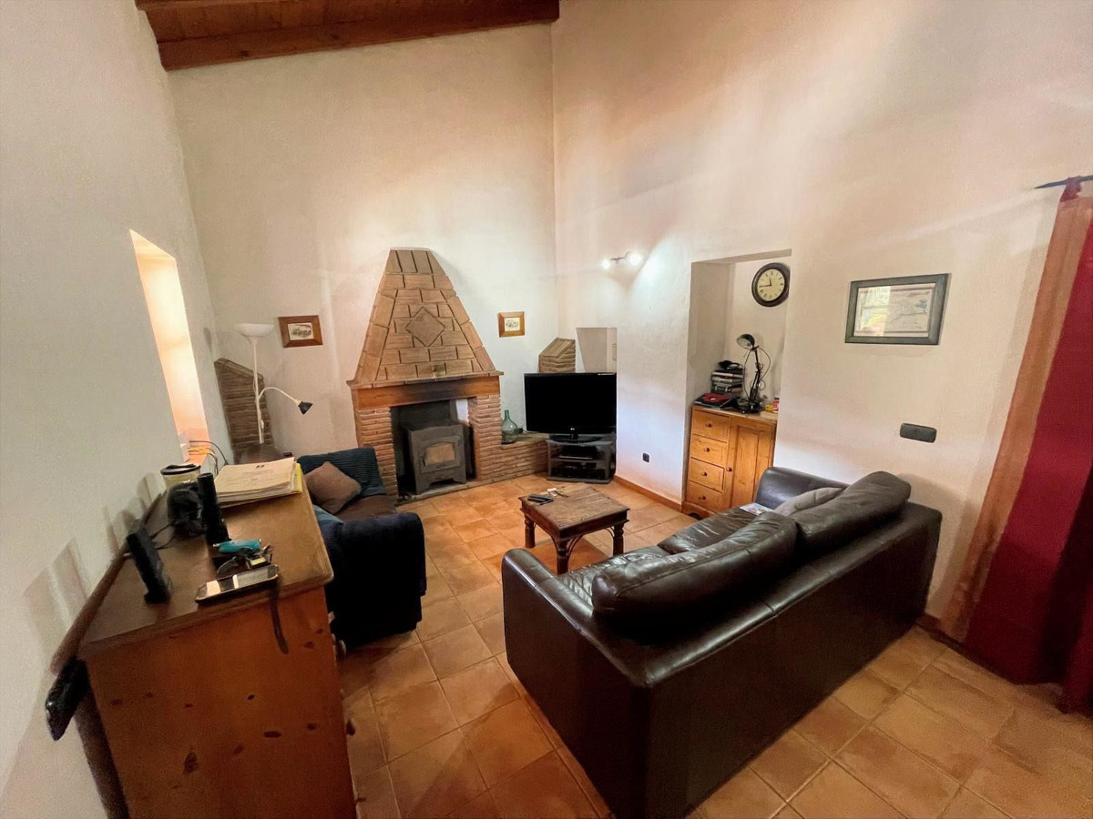 Se vende Finca - Cortijo de 6 dormitorios en Costa Del Sol, Málaga, España