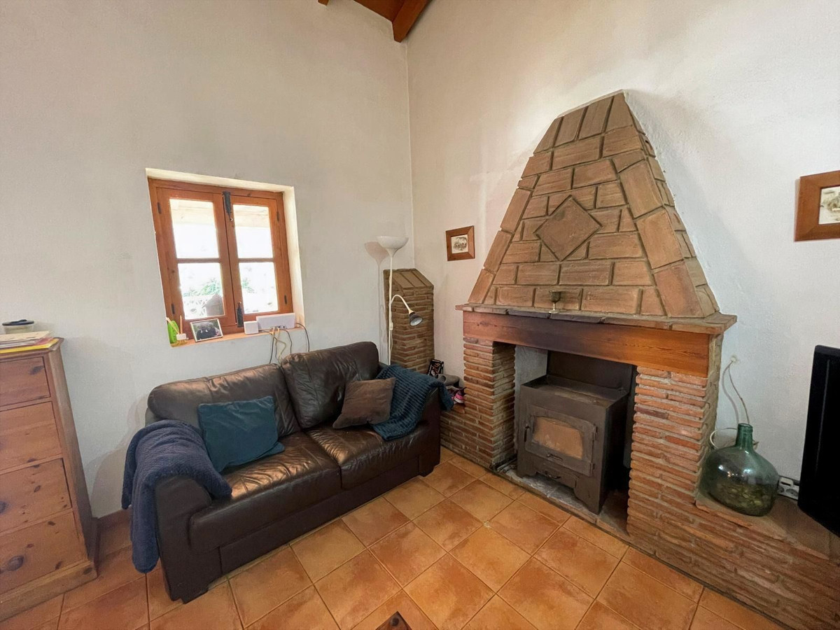 Se vende Finca - Cortijo de 6 dormitorios en Costa Del Sol, Málaga, España