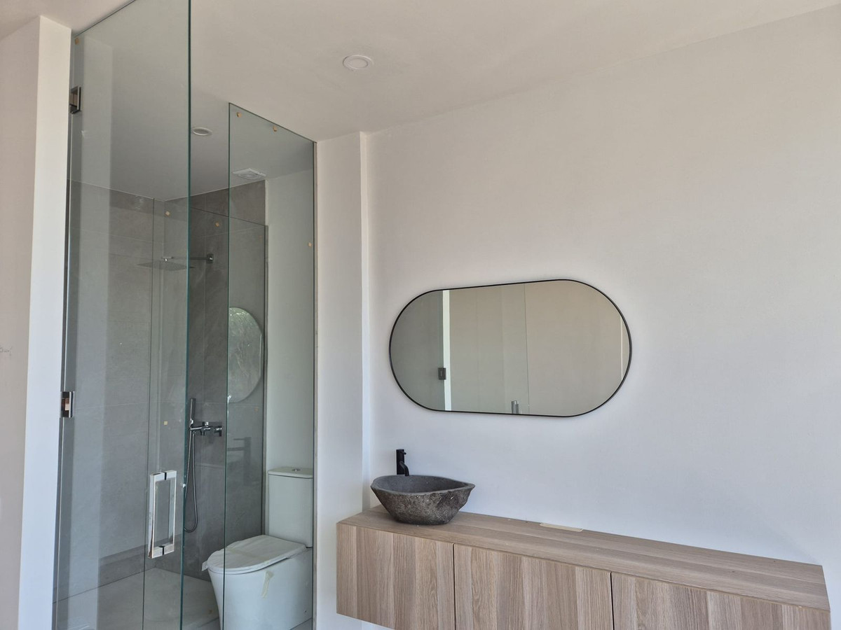 3 Bed Townhouse for sale in Cerros Del Aguila Costa Del Sol, Málaga, Spain