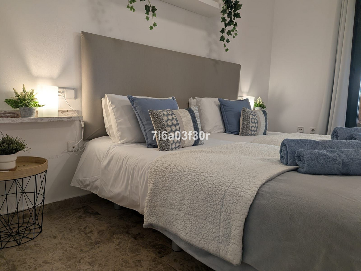 3 Bed Apartment for sale in San Pedro De Alcántara Costa Del Sol, Málaga, Spain