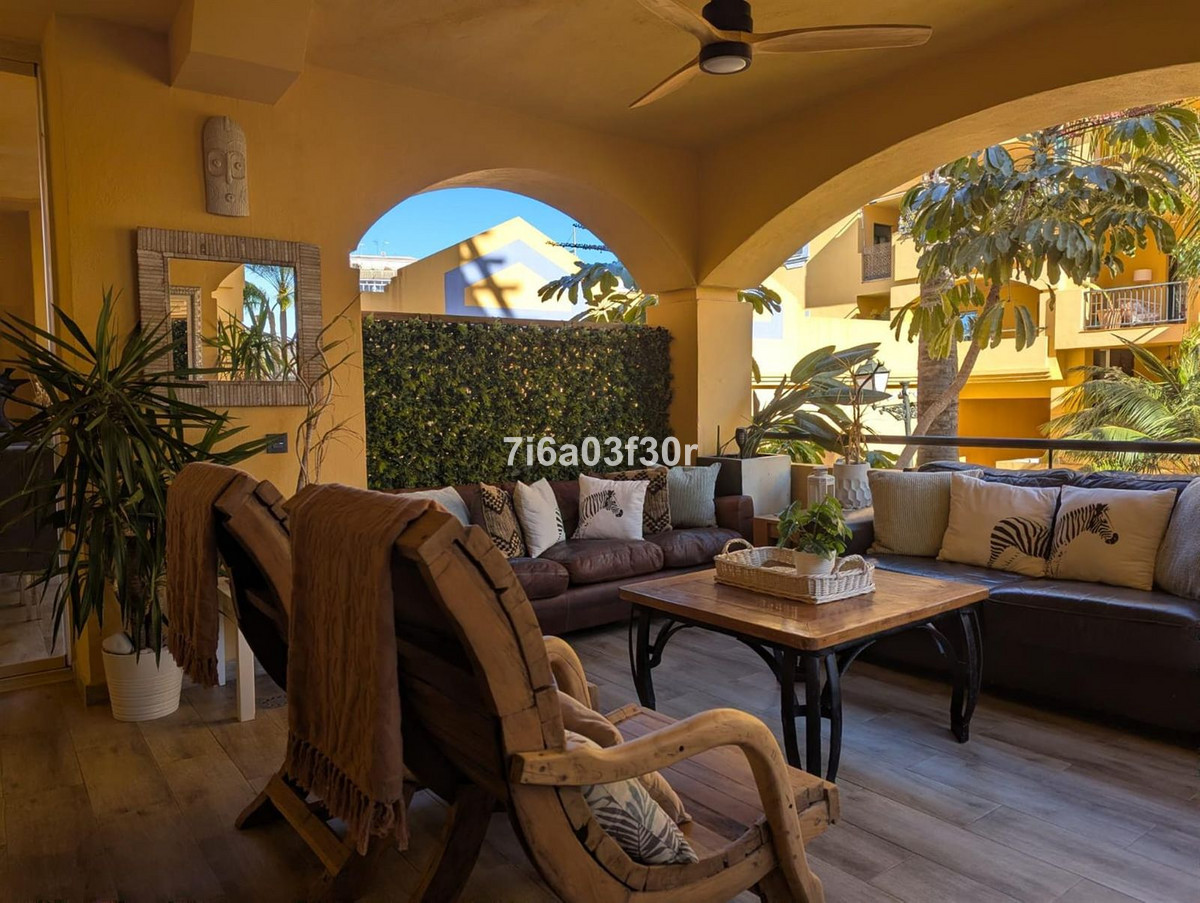 3 Bed Apartment for sale in San Pedro De Alcántara Costa Del Sol, Málaga, Spain