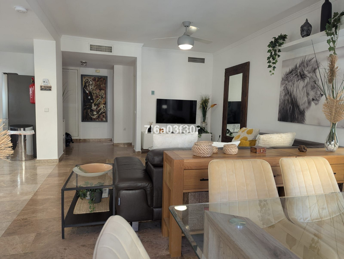 3 Bed Apartment for sale in San Pedro De Alcántara Costa Del Sol, Málaga, Spain