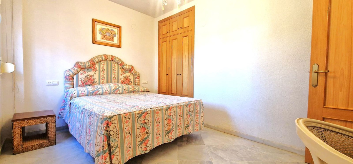 3 Bed Apartment for sale in El Rosario Costa Del Sol, Málaga, Spain