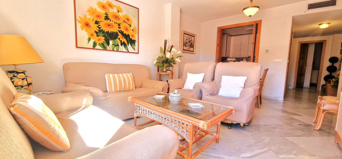3 Bed Apartment for sale in El Rosario Costa Del Sol, Málaga, Spain