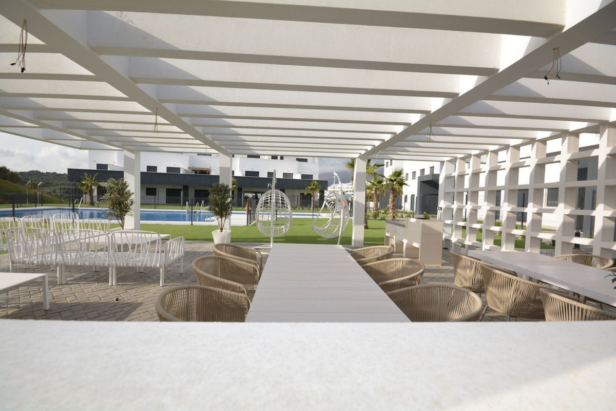 2 Bed Apartment for sale in Estepona Costa Del Sol, Málaga, Spain