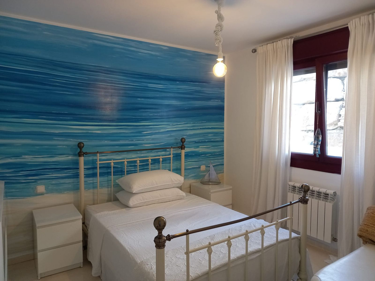 Se vende Apartamento Planta Baja de 3 dormitorios en Costa Del Sol, Málaga, España