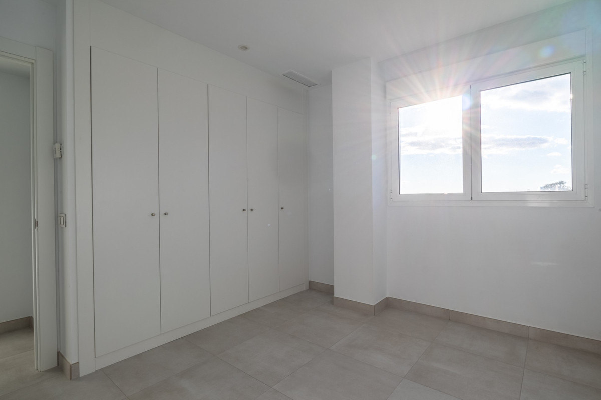 4 Bed Apartment for sale in Altos De Los Monteros Costa Del Sol, Málaga, Spain