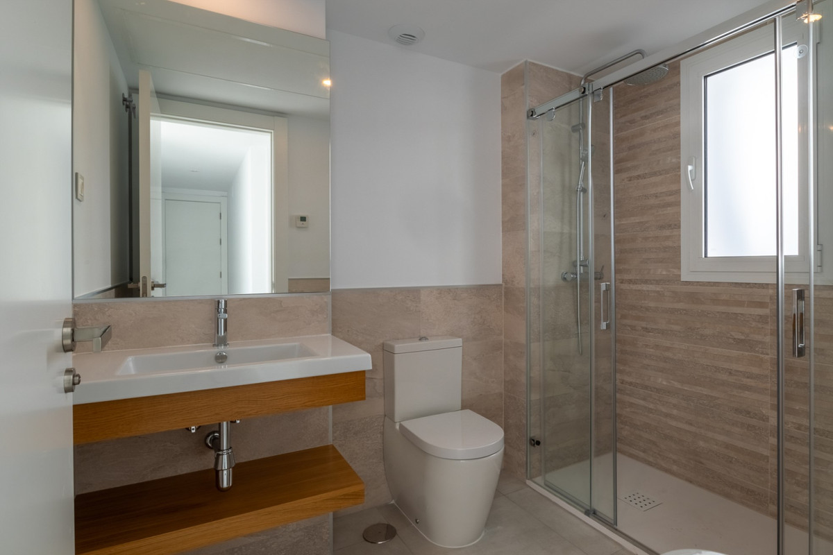 4 Bed Apartment for sale in Altos De Los Monteros Costa Del Sol, Málaga, Spain