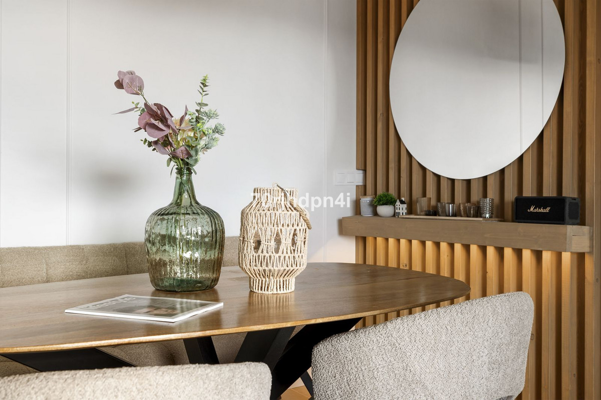Se vende Apartamento Planta Media de 2 dormitorios en Costa Del Sol, Málaga, España