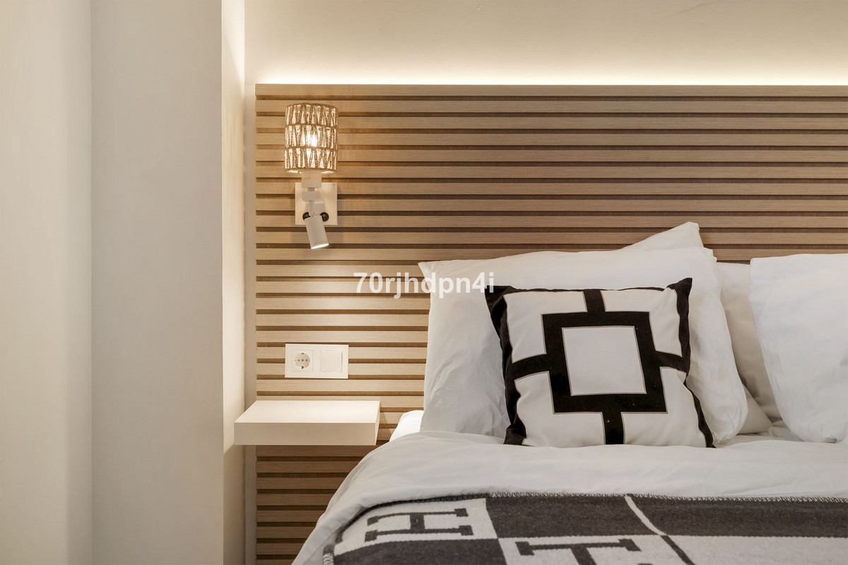 Se vende Apartamento Planta Media de 2 dormitorios en Costa Del Sol, Málaga, España