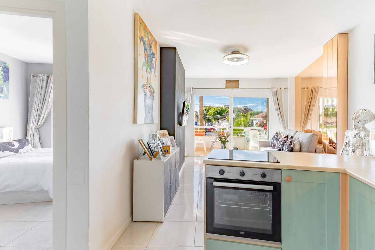 Se vende Apartamento Planta Media de 1 dormitorios en Costa Del Sol, Málaga, España