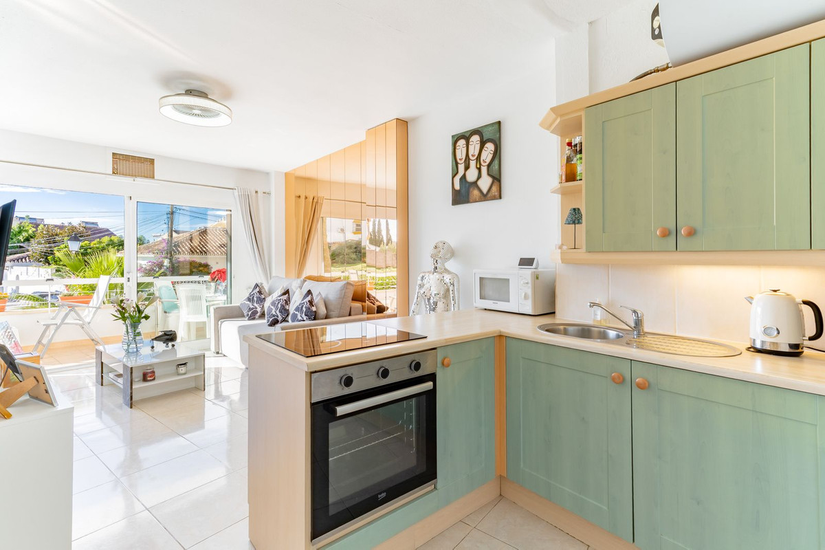 Se vende Apartamento Planta Media de 1 dormitorios en Costa Del Sol, Málaga, España