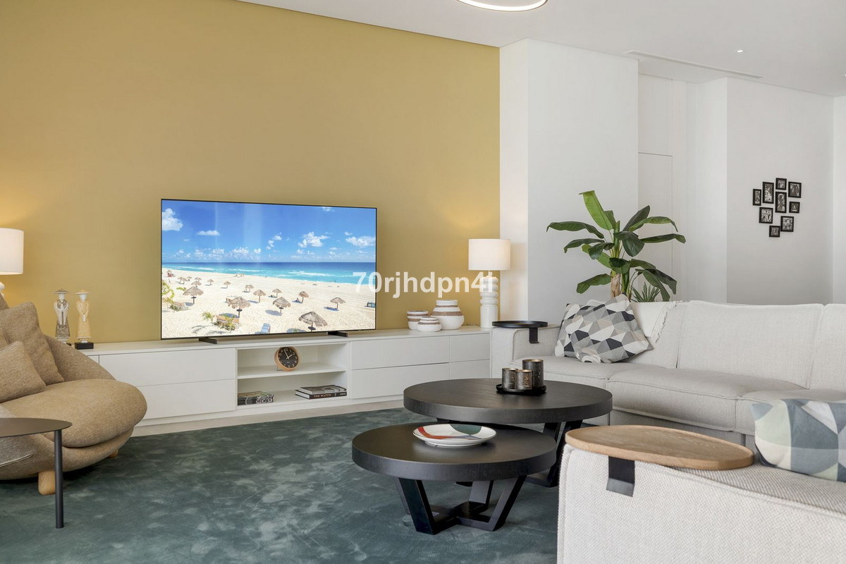 Se vende Villa - Chalet de 5 dormitorios en Costa Del Sol, Málaga, España