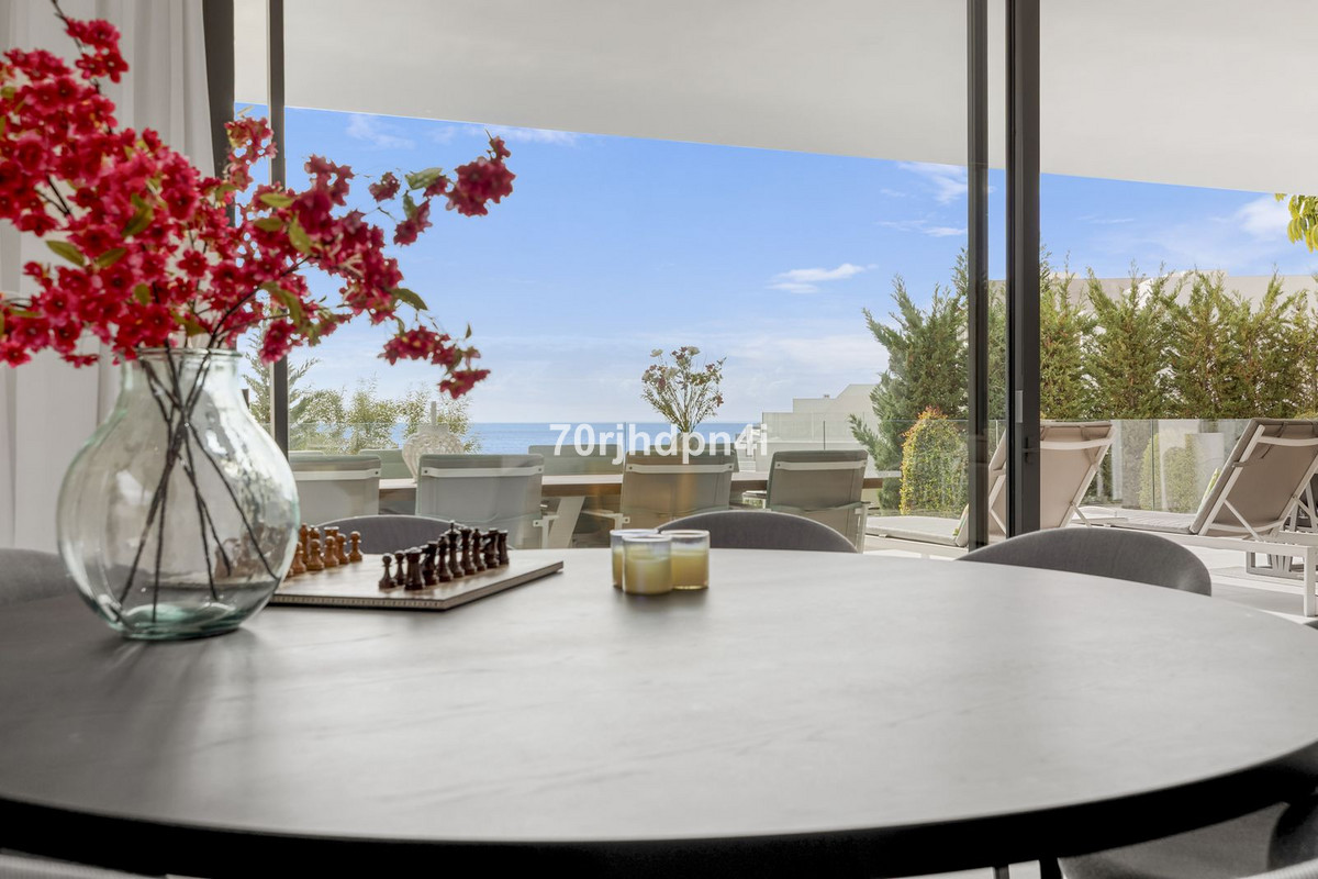 Se vende Villa - Chalet de 5 dormitorios en Costa Del Sol, Málaga, España