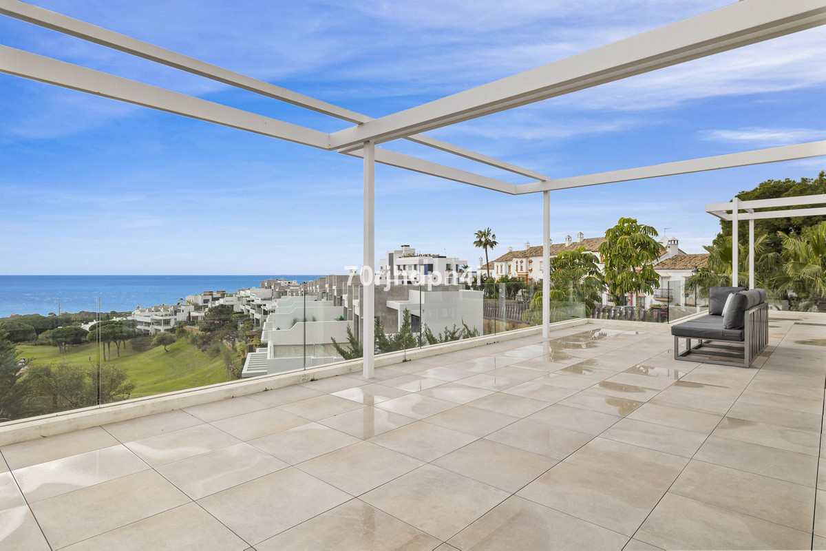 Se vende Villa - Chalet de 5 dormitorios en Costa Del Sol, Málaga, España
