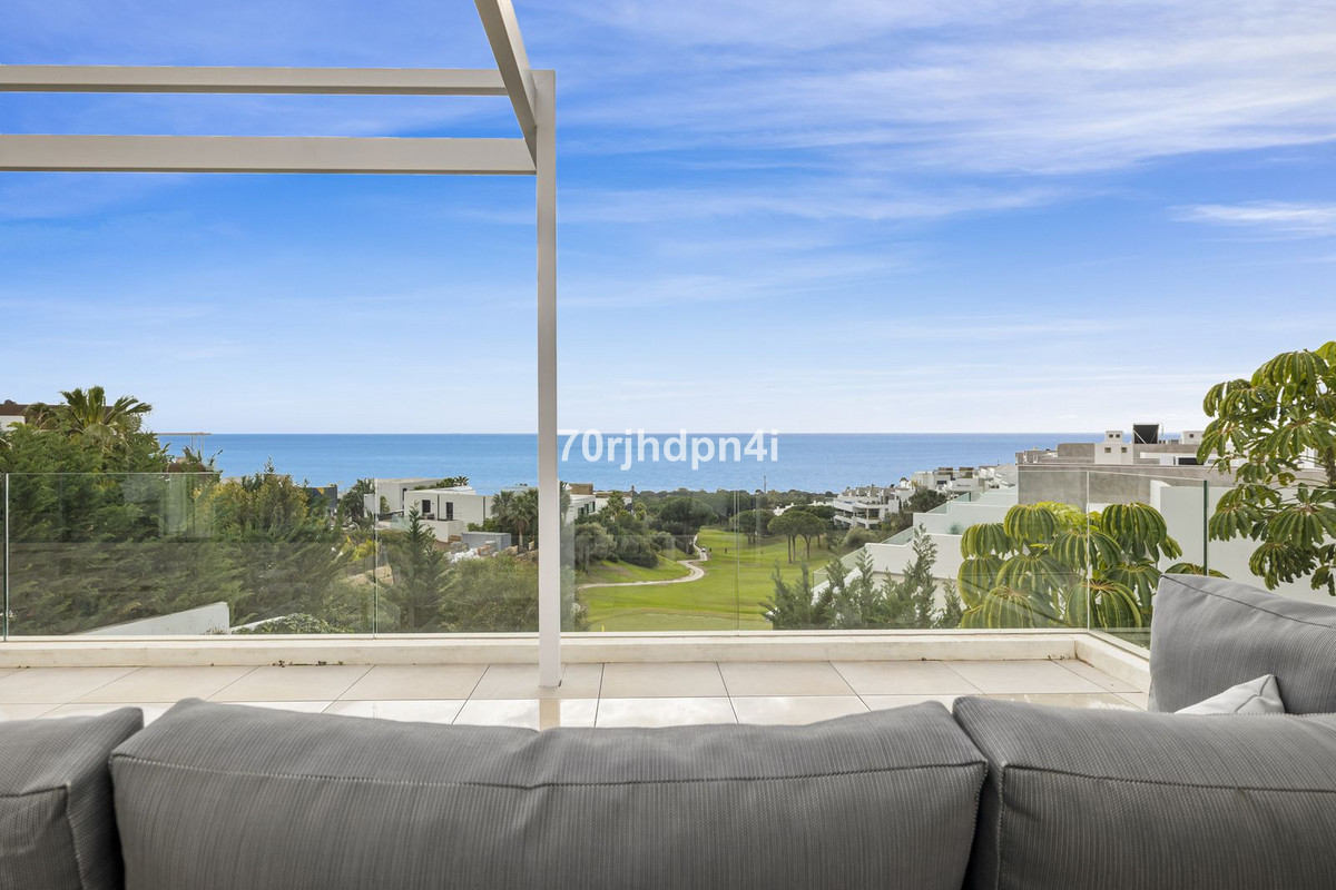 Se vende Villa - Chalet de 5 dormitorios en Costa Del Sol, Málaga, España