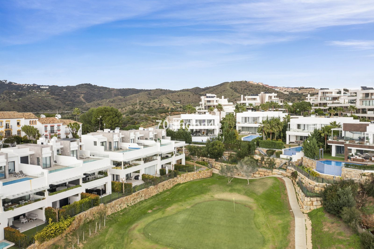 Se vende Villa - Chalet de 5 dormitorios en Costa Del Sol, Málaga, España