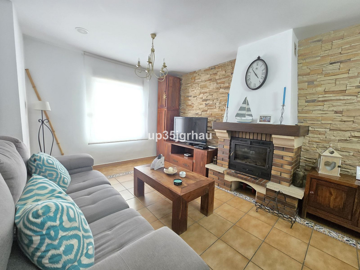 4 Bed Townhouse for sale in Cancelada Costa Del Sol, Málaga, Spain