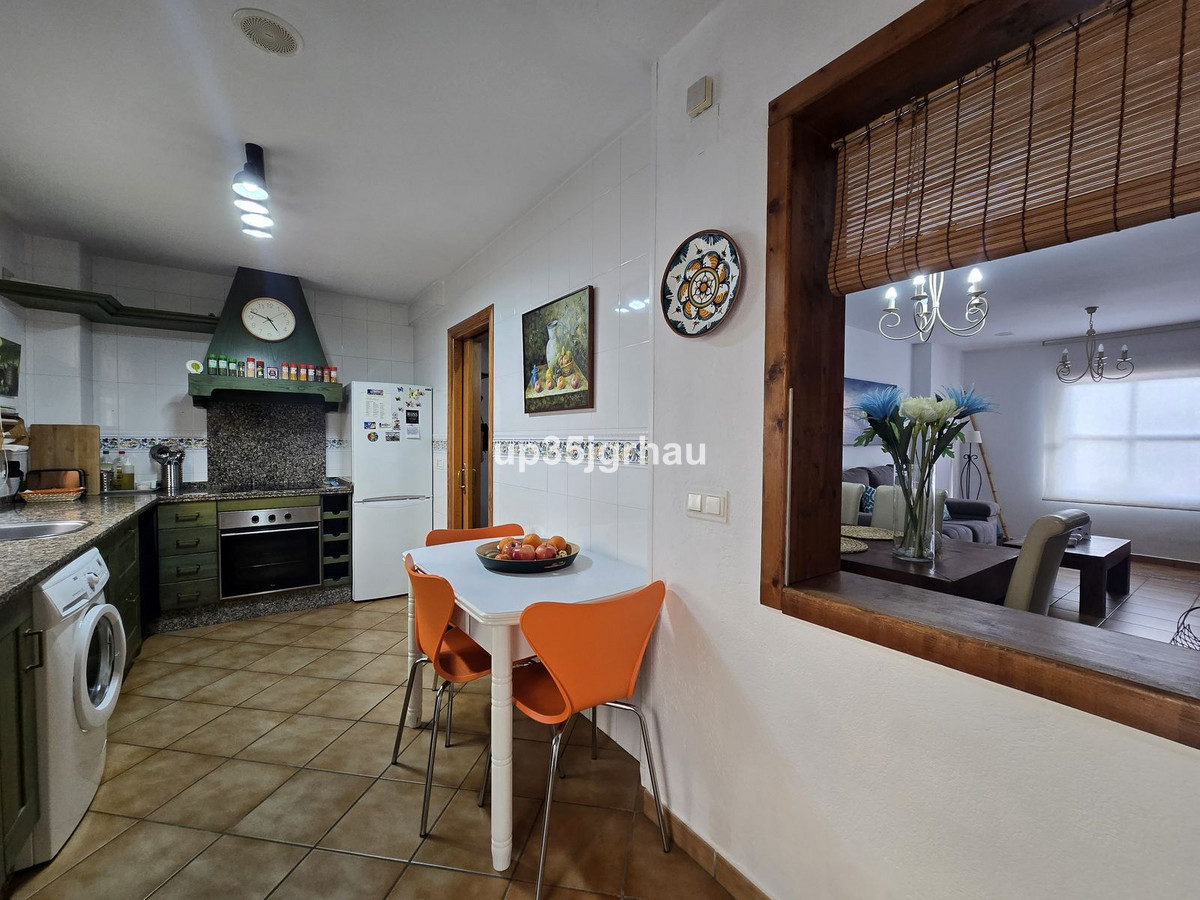 4 Bed Townhouse for sale in Cancelada Costa Del Sol, Málaga, Spain
