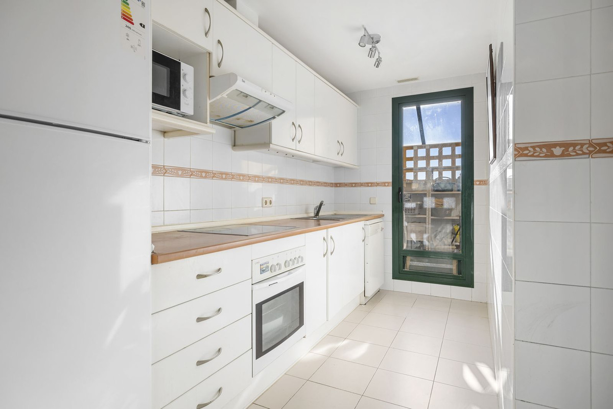 2 Bed Apartment for sale in Torrequebrada Costa Del Sol, Málaga, Spain