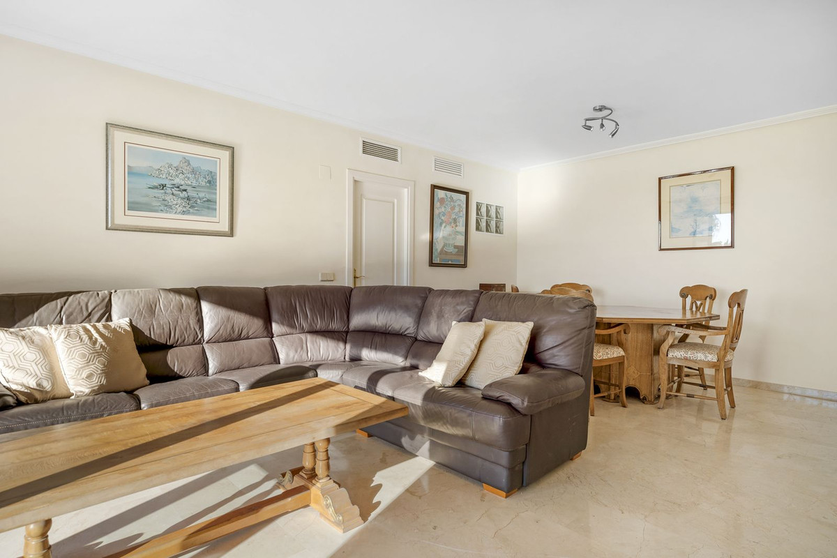 2 Bed Apartment for sale in Torrequebrada Costa Del Sol, Málaga, Spain