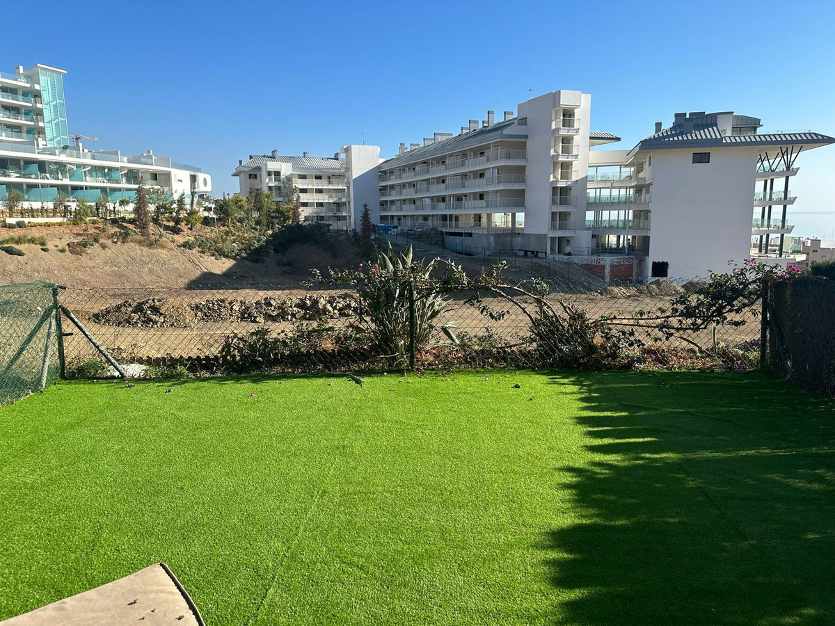 Se vende Apartamento Planta Baja de 2 dormitorios en Costa Del Sol, Málaga, España