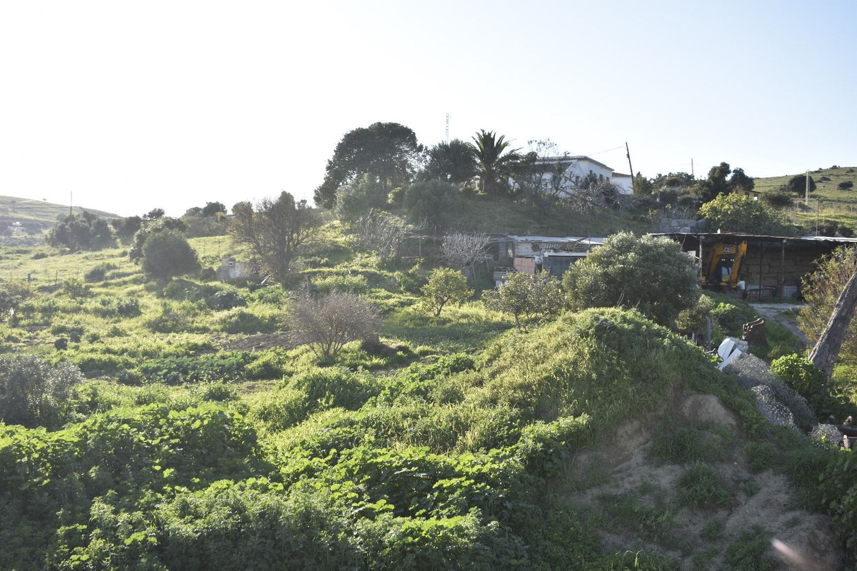 Se vende Finca - Cortijo de 2 dormitorios en Costa Del Sol, Málaga, España