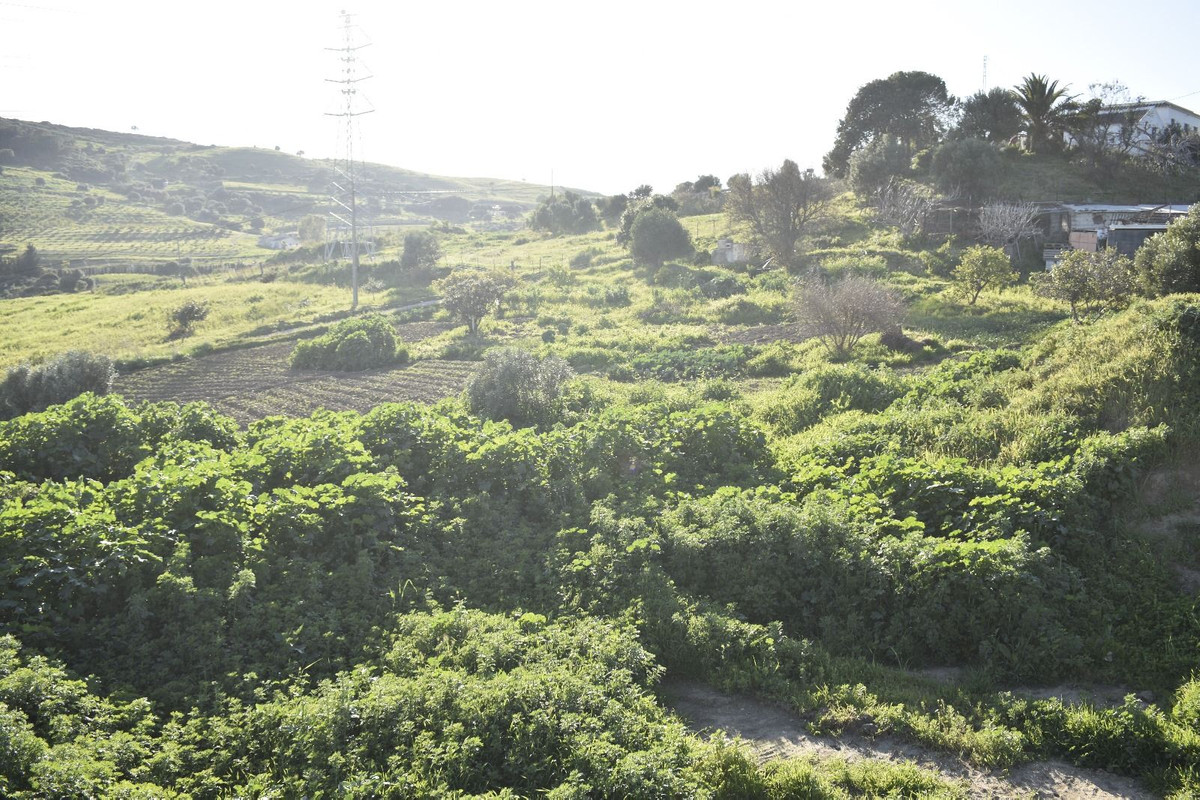 Se vende Finca - Cortijo de 2 dormitorios en Costa Del Sol, Málaga, España