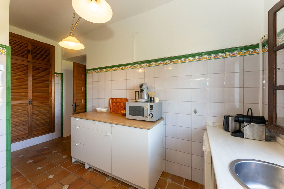 4 Bed Townhouse for sale in Alhaurín El Grande Costa Del Sol, Málaga, Spain