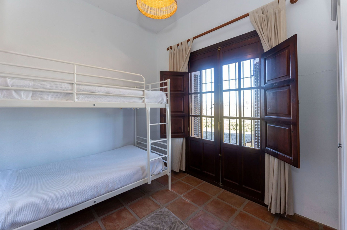 4 Bed Townhouse for sale in Alhaurín El Grande Costa Del Sol, Málaga, Spain