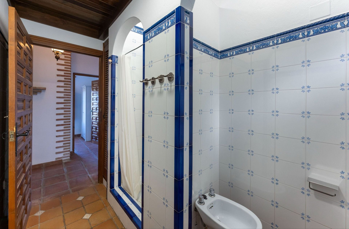 4 Bed Townhouse for sale in Alhaurín El Grande Costa Del Sol, Málaga, Spain