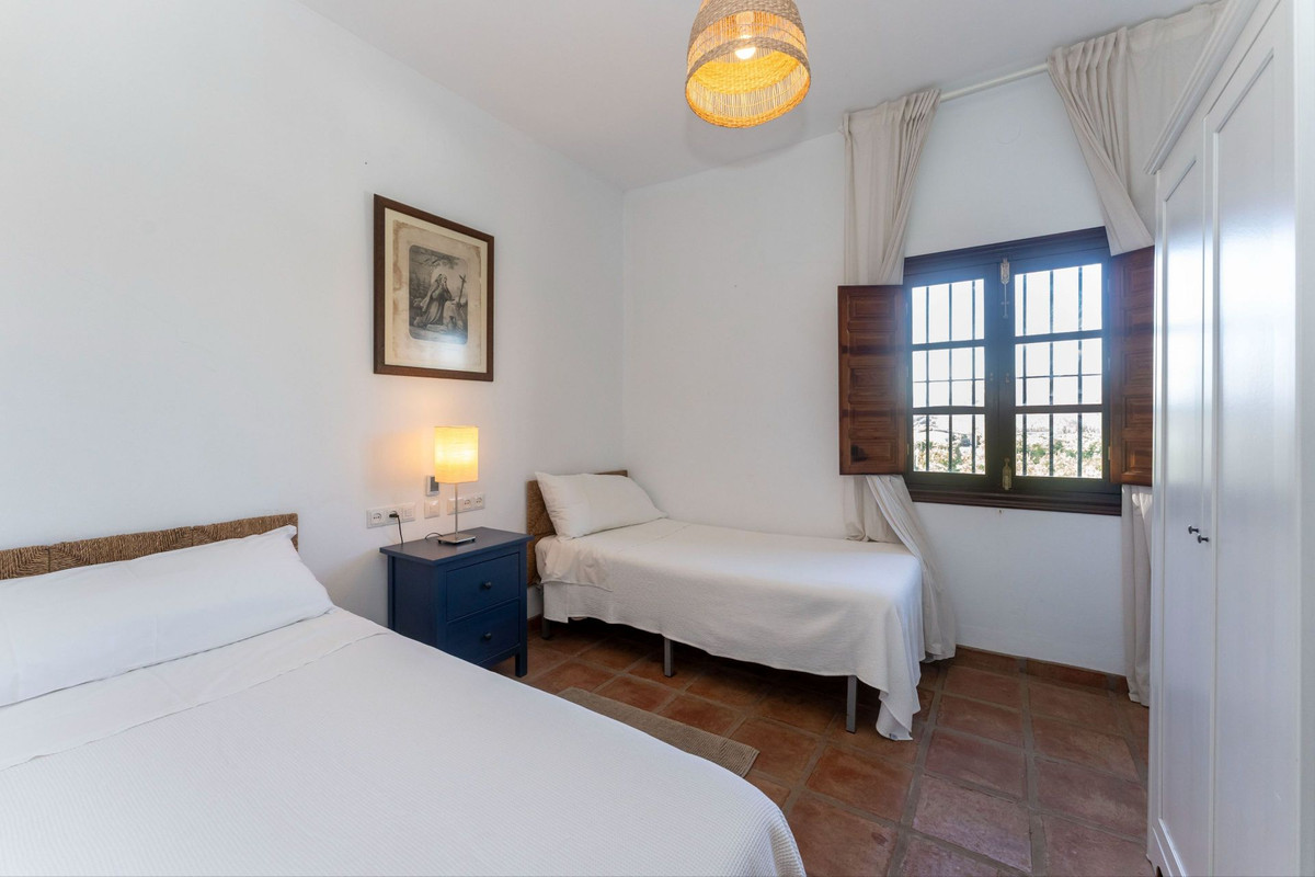4 Bed Townhouse for sale in Alhaurín El Grande Costa Del Sol, Málaga, Spain