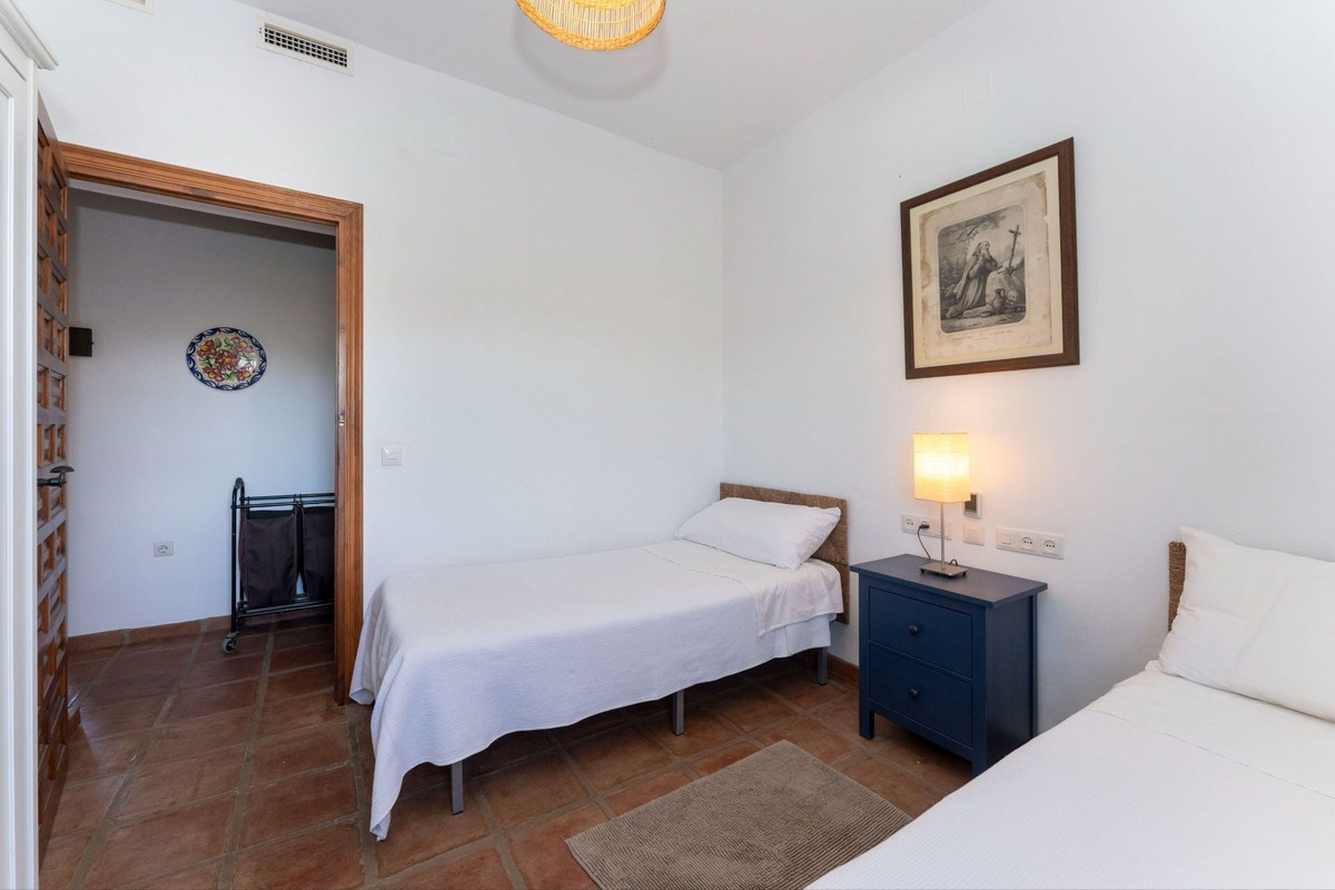 4 Bed Townhouse for sale in Alhaurín El Grande Costa Del Sol, Málaga, Spain