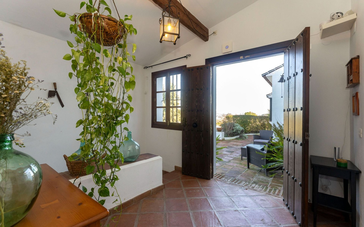 4 Bed Townhouse for sale in Alhaurín El Grande Costa Del Sol, Málaga, Spain