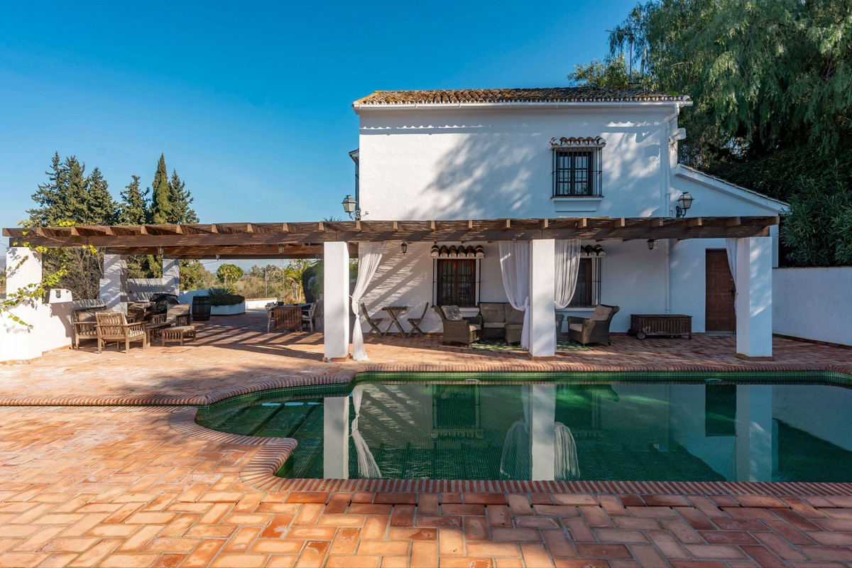 4 Bed Townhouse for sale in Alhaurín El Grande Costa Del Sol, Málaga, Spain