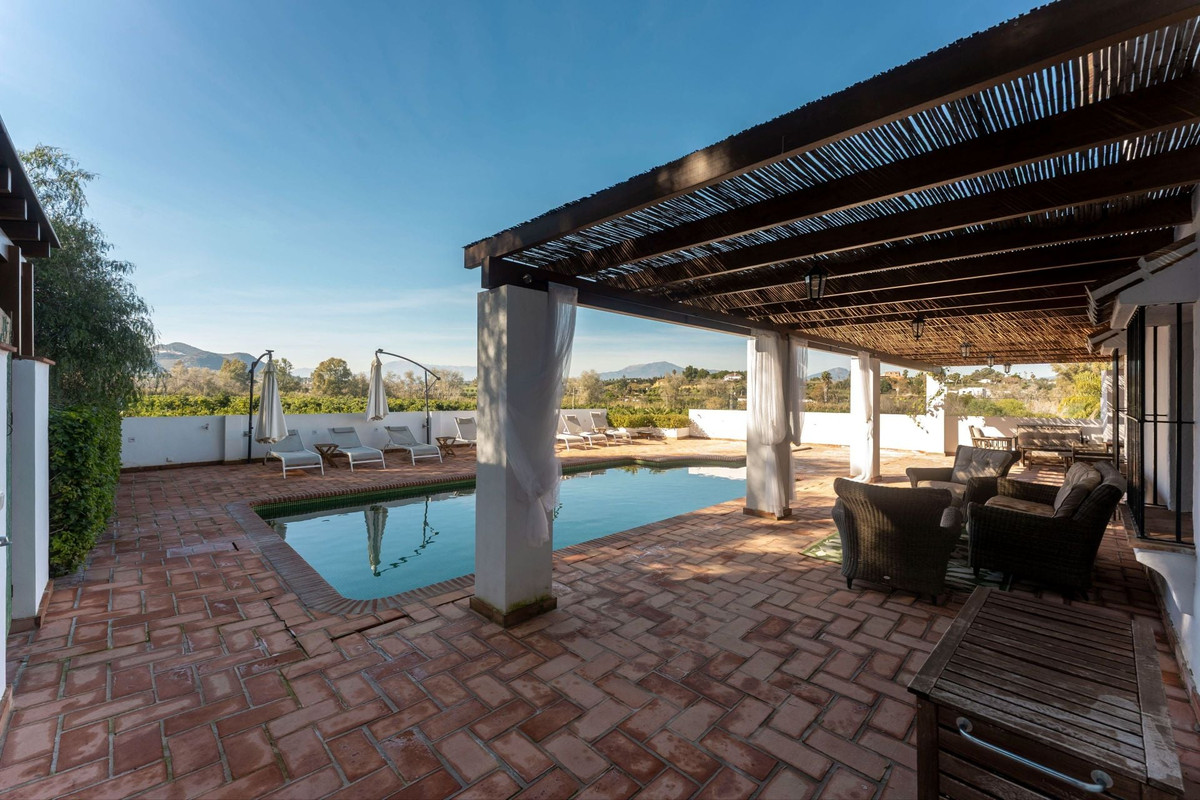 4 Bed Townhouse for sale in Alhaurín El Grande Costa Del Sol, Málaga, Spain