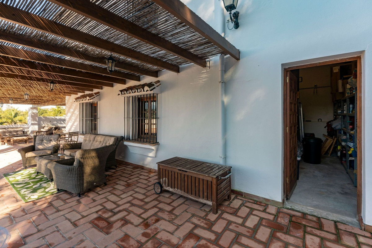 4 Bed Townhouse for sale in Alhaurín El Grande Costa Del Sol, Málaga, Spain