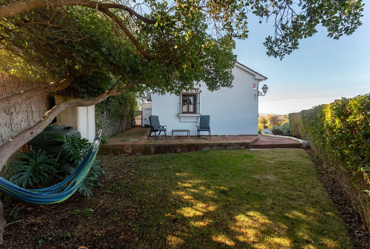 4 Bed Townhouse for sale in Alhaurín El Grande Costa Del Sol, Málaga, Spain