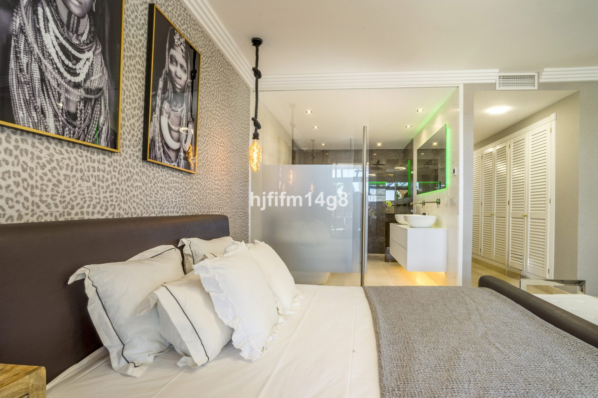 Se vende Apartamento Planta Baja de 2 dormitorios en Costa Del Sol, Málaga, España