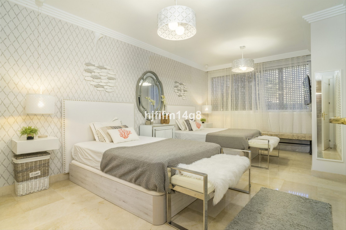 Se vende Apartamento Planta Baja de 2 dormitorios en Costa Del Sol, Málaga, España