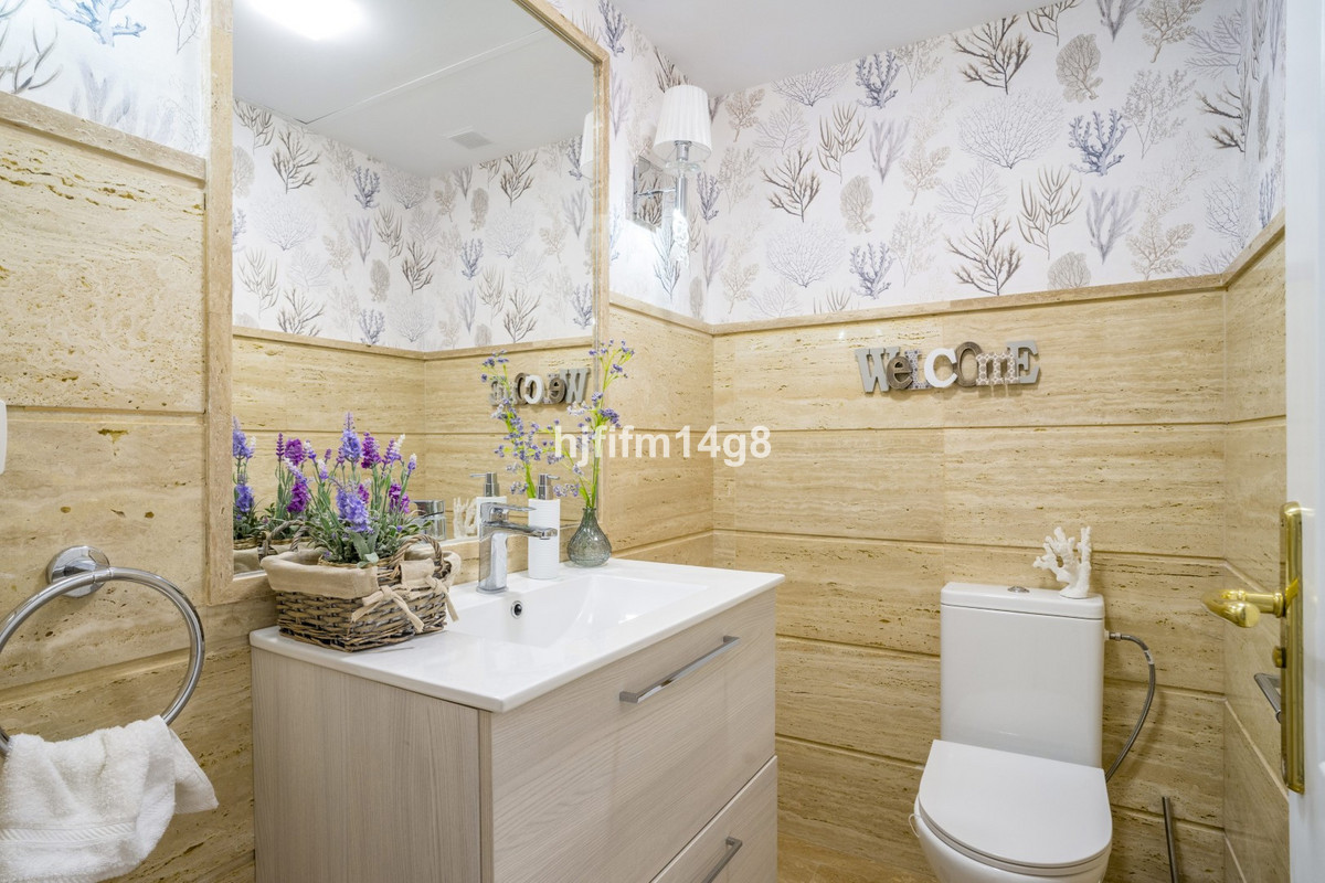Se vende Apartamento Planta Baja de 2 dormitorios en Costa Del Sol, Málaga, España